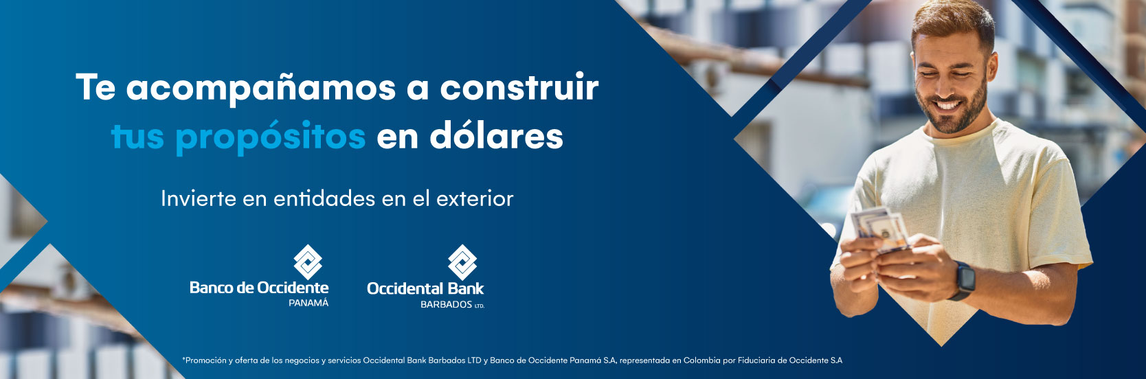 hombre joven con dinero